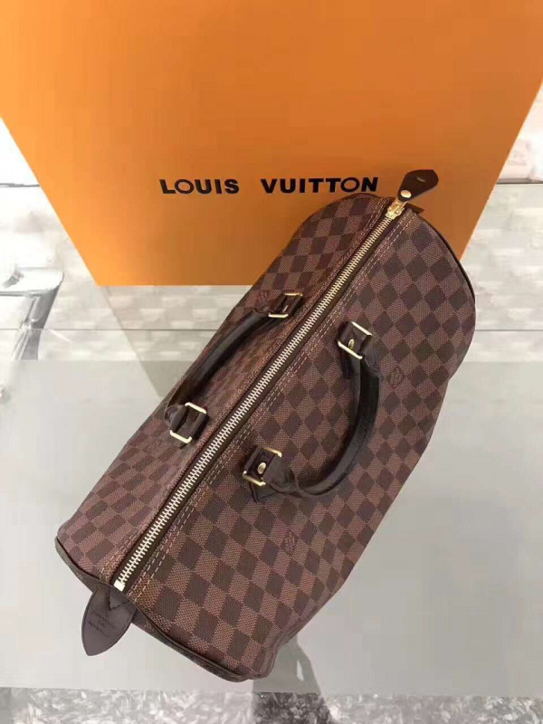 l0*is V*t0n speedy 35