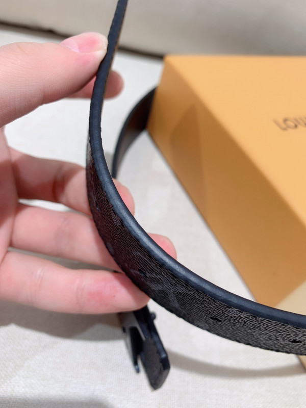 l0*is V*t0n belt