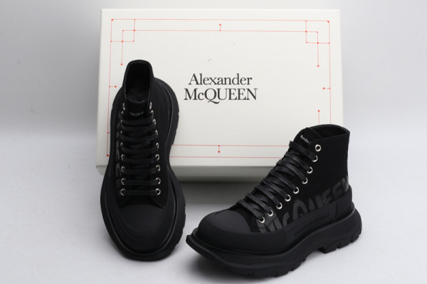 ale*d*r M*Q*en tread slick boot