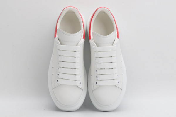ale*d*r M*Q*en oversized sneaker