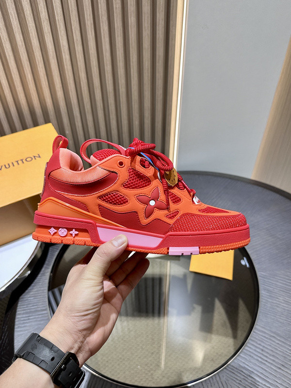 l0*is V*t0n trainer sneaker