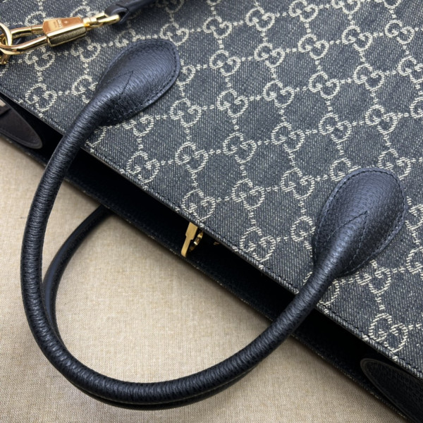 g*u*i g*u*i gg S*p*e monogram tote bag
