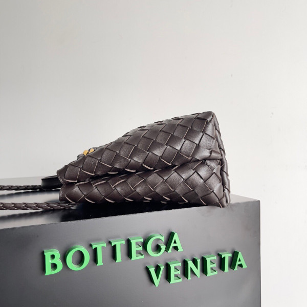bo*te*ga Ve*ne*ta small andiamo-25*22*10.5cm