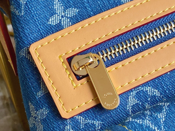 l0*is V*t0n vintage denim