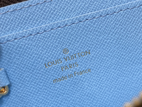 l0*is V*t0n noa wallet-11*7*1.5cm