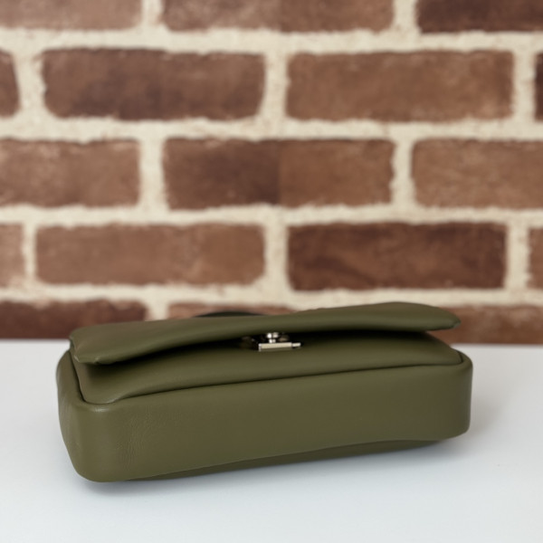 G*u*i gg milano mini top handle bag-21*12.5*4.5cm